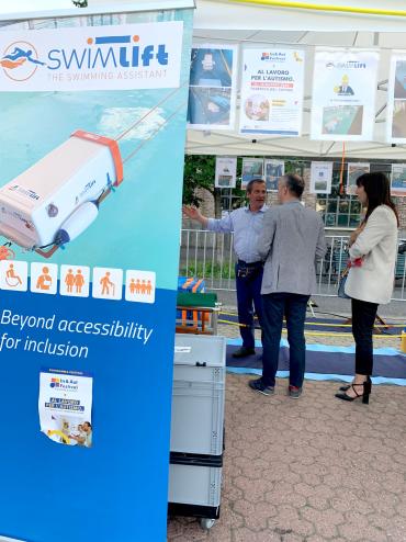 15-swimlift-galleria